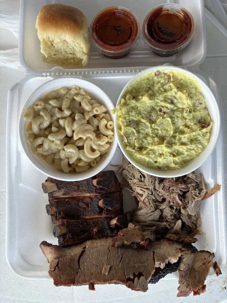 Combo Sausage and Brisket